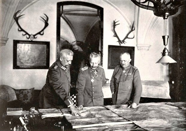 d6e39-hindenburg_kaiser_ludendorff